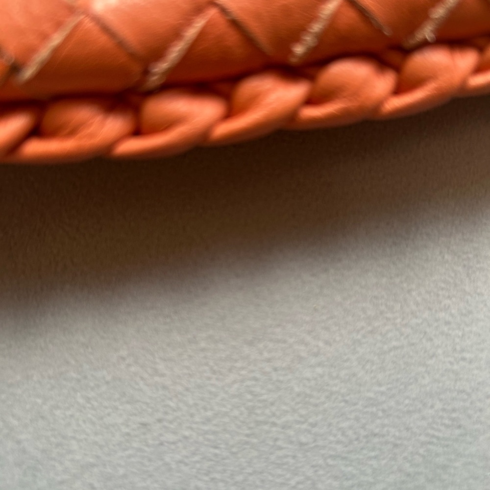 Elegant Woven Leather Bag - Orange - Picture 3 of 5